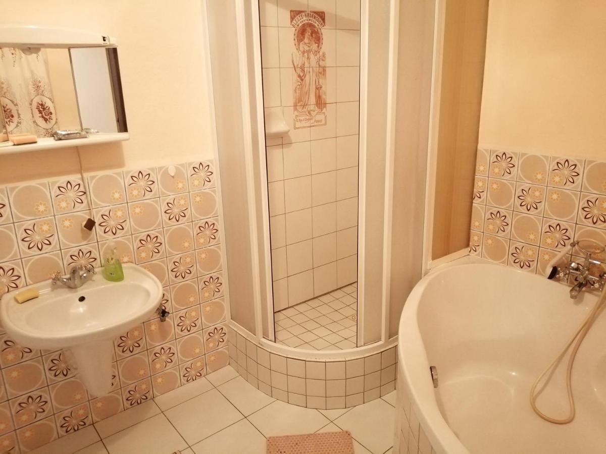 Apartmany Sedek Roprachtice Екстер'єр фото